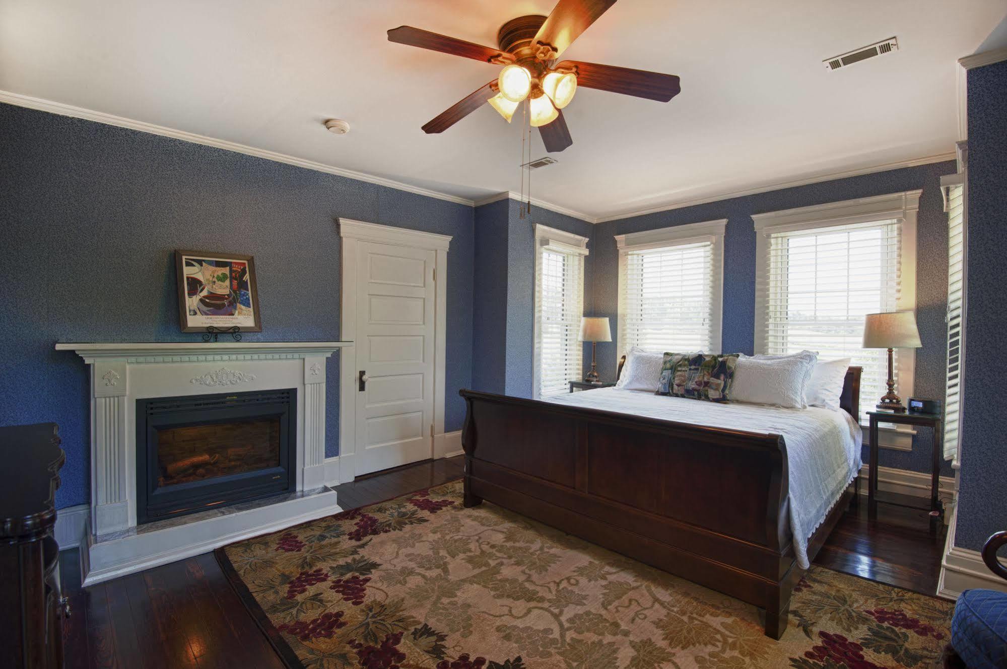 Steeles Tavern Manor Bed & Breakfast Raphine Εξωτερικό φωτογραφία